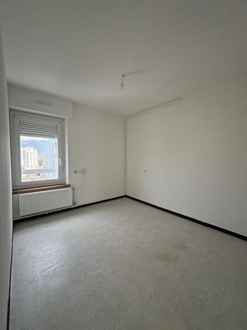 T3 – GRENOBLE – Rue André Rivoire - Photo 2