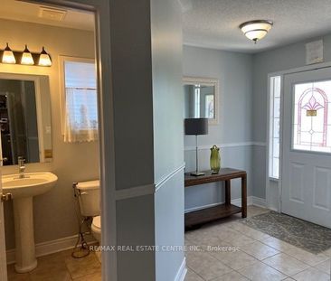 For Lease - 38 Fitzpatrick Court, Whitby, Ontario - Photo 2