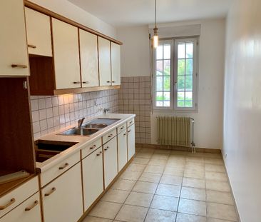 Location Appartement 4 pièces 73m² - Photo 2