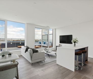 For Lease - 6 David Eyer Road Unit# 907, Richmond Hill, Ontario - Photo 1