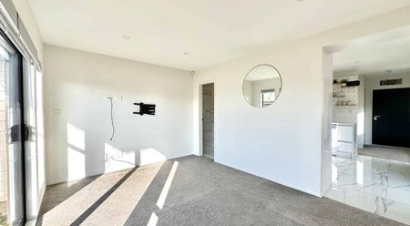 Three bedroom in Takanini - Photo 5