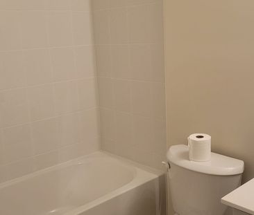 For Lease - 1569 Rose Way Unit# 127, Milton, Ontario - Photo 5