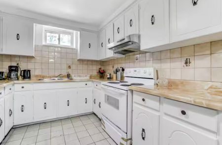 For Lease - 8 Kersey Crescent, Richmond Hill, Ontario - Photo 3