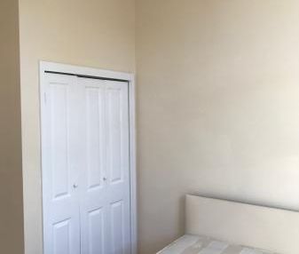 Town Centre, Hatfield, AL10 - Photo 2