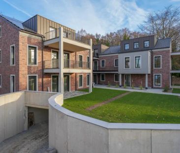 Moderne 2-Zimmer-Wohnung mit Balkon und traumhaftem Ausblick auf di... - Foto 1