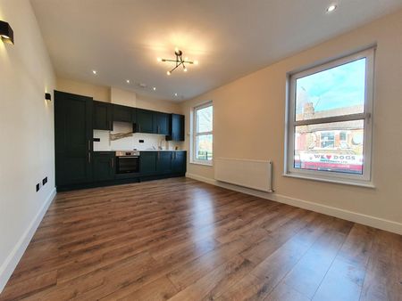 Lordship Lane, London N17 - Photo 2