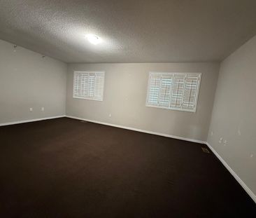 For Lease - 29 El Camino Way, Brampton, Ontario - Photo 2