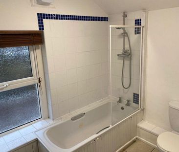 3 bedroom flat to rent - Photo 5