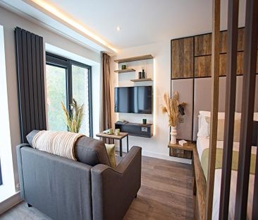 Studio to rent - Photo 2