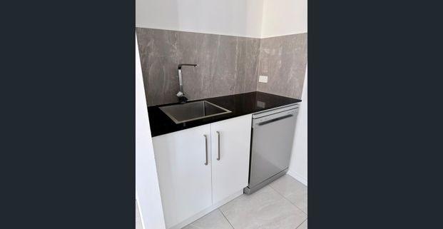 FOR RENT | 4 Reine Avenue, Jimboomba - Photo 1