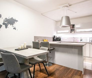 Schicke 3 Zimmer Maisonettewohnung mit Balkon und Einbauküche in ru... - Photo 1