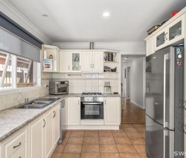 Cosy and neat three bedroom house in quiet and convenient location - Photo 4