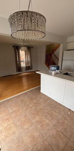 For Lease - 114 Botavia Downs Drive, Brampton, Ontario - Photo 2