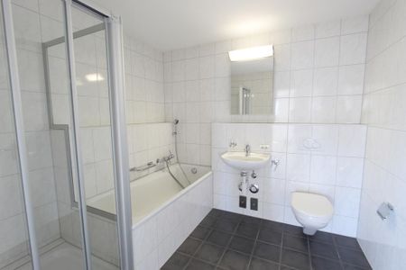 TOLLE WOHNUNG MIT WEITSICHT - Foto 4
