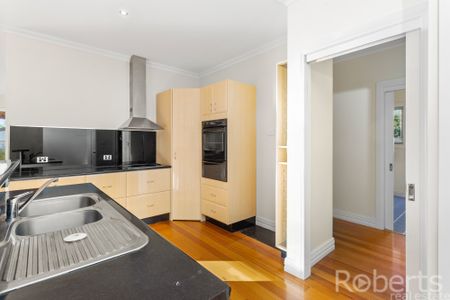 2/114 Peel Street, West Launceston TAS 7250 - House For Rent | Domain - Photo 4