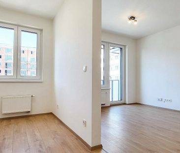 Pronájem bytu 1+kk 34 m² - Photo 2