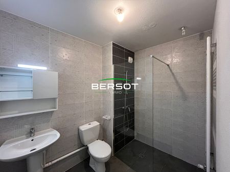 Appartement T1 bis avec terasse et place privative tilleroy - Photo 2