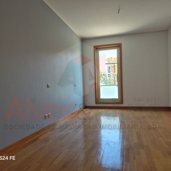 Apartamento T2 em Porto - Foto 1
