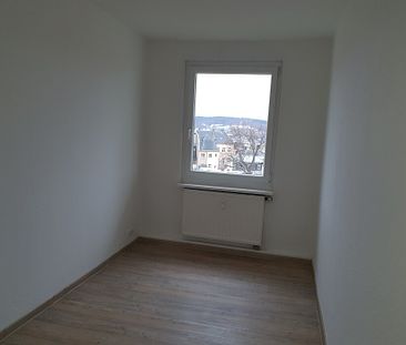 **Schöne, helle 4-Zimmer Wohnung mit Balkon im Zentrum von Plauen** - Foto 6