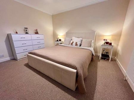 St Aldhelm Road, Bradford On Avon, BA15 - Photo 2