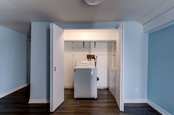 For Lease - 15 Willow Street, Wasaga Beach, Ontario - Photo 1