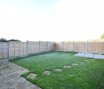 Dimple Gardens, Ossett - Photo 2