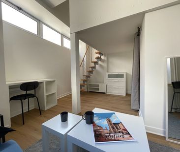 "LA MEZZANINE" - Location Appartement poitiers : 21.24 m2 - Photo 2