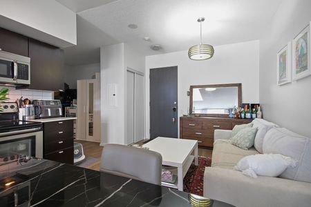 For Lease - 105 The Queensway Avenue Unit# 515, Toronto, Ontario - Photo 5