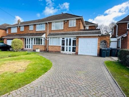 Bedford Drive, Sutton Coldfield - Photo 3