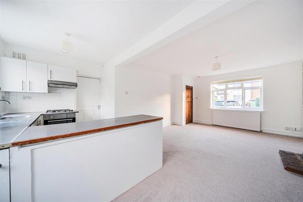 2 bedroom house to rent - Photo 1