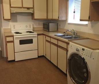 Vancouver West near UBC furnished 2 bedroom basement UTILITY included - Photo 1