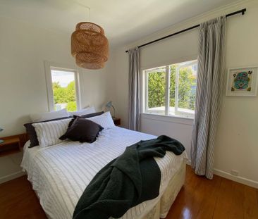 Solace and Sea Views - 1 Bedroom - Photo 3