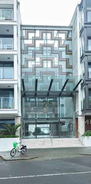 Mt Eden Modern Apartment - Photo 1