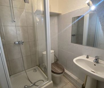 Location Appartement 3 pièces 55m² VENCE 06140 - Photo 2