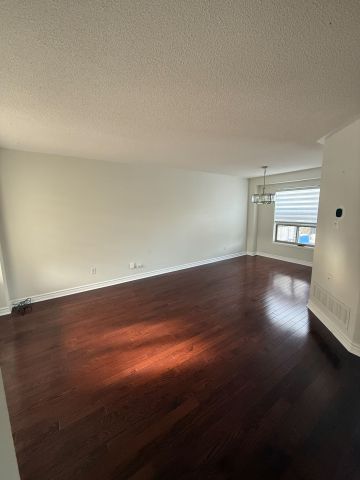 For Lease - 1596 Fieldgate Drive, Oshawa, Ontario - Photo 5