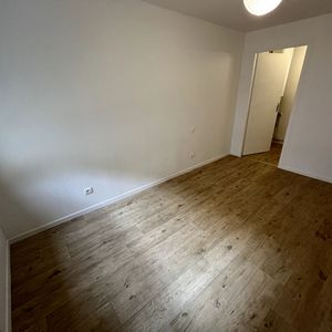 Location Appartement 2 pièces 40m² - Photo 2