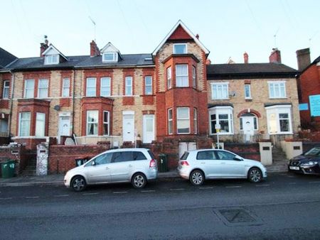 Double Bedroom on Devon Place, Newport - All Bills Included - Photo 4