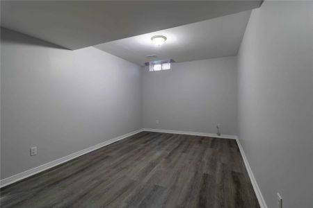 For Lease - 19 Cranberry Drive Unit# Basement, Toronto, Ontario - Photo 3