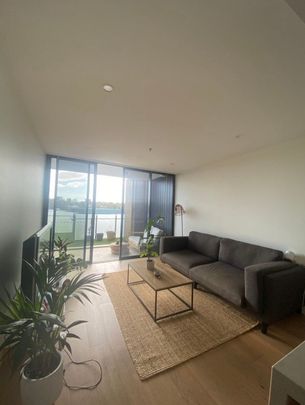 Woolloongabba - Photo 1