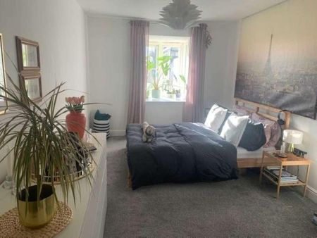 Thornhill Close, Carterton, OX18 - Photo 3