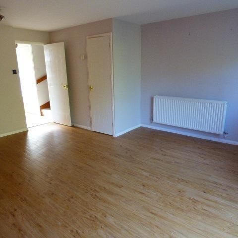 2 bedroom semi-detached house to rent - Photo 1