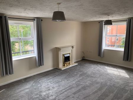 8 Hallen Close - Photo 3
