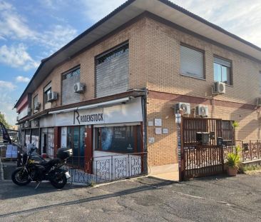 Appartamento in Via Gasperina, Roma (RM) - Photo 2