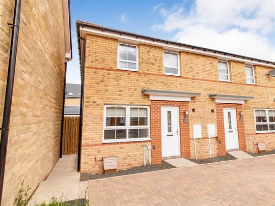 3 Bedroom House - Photo 1