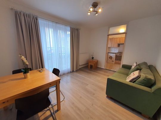 1 Bed Flat, Enterprize Way, SE8 - Photo 1