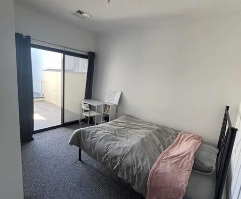 Lightsview - Photo 1