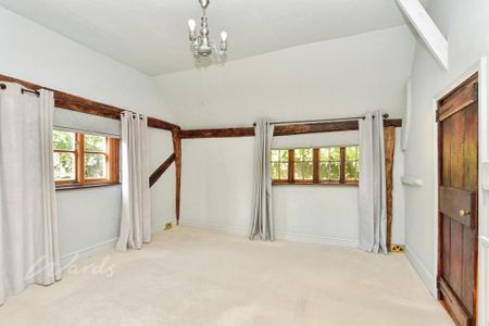 4 bedroom detached house to rent - Photo 5