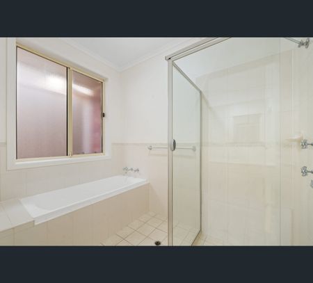 4B Melrose Avenue, Clearview, SA 5085 - Photo 4