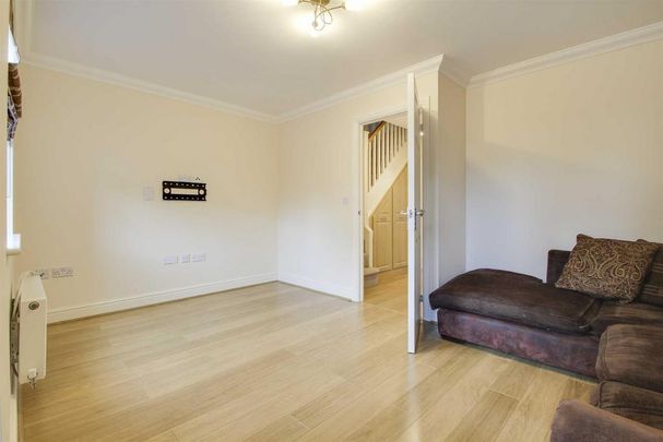 4 bedroom townhouse to rent - Photo 1