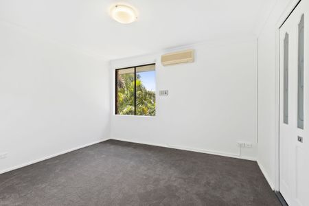 9 Lara Place, Frenchs Forest NSW 2086 - House For Rent | Domain - Photo 2